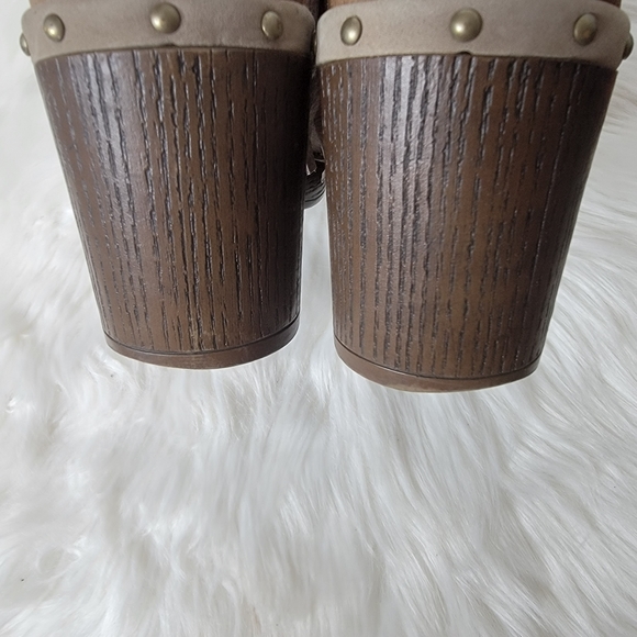 Dansko Clogs - Picture 7 of 12